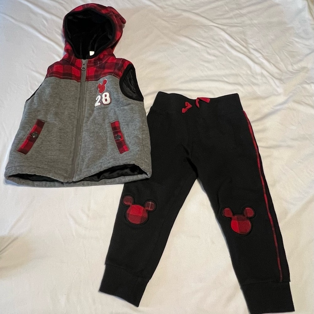 Disney Mickey Mouse varsity vest and sweat pants set EUC Size 2T